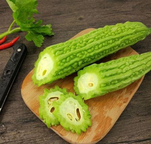 慢性肠炎可以吃瓜,瓜类食物的饮食指南