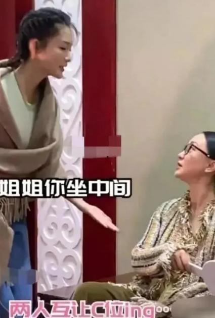 穿越民国看戏吃瓜274,戏里戏外，吃瓜群众看百年变迁