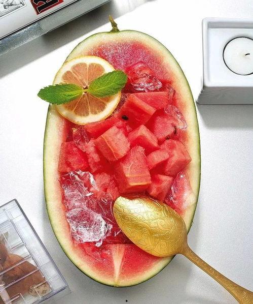 吃瓜得吐皮,揭秘娱乐圈的甜蜜与苦涩