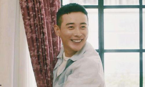 吃瓜男主陈朋,吃瓜男主的瓜田奇遇记