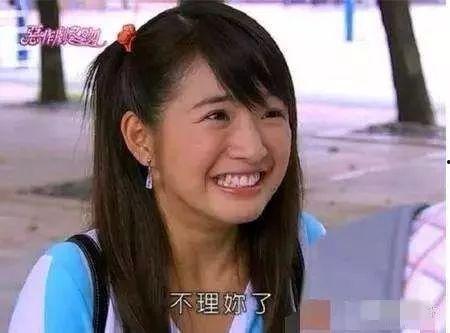 迷糊吃瓜女孩,迷糊吃瓜女孩的欢乐瓜田之旅