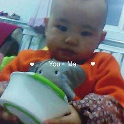 夫妻吃瓜吐籽,甜蜜吐籽，生活甜蜜如蜜