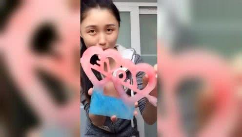 小琪琪吃大瓜,小琪琪的甜蜜大瓜之旅