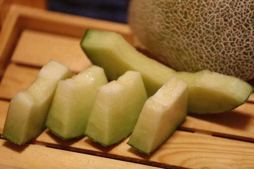 吃瓜看戏香火,品味人间烟火