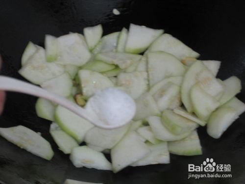 高血压吃葫芦瓜好吗,养生又降压