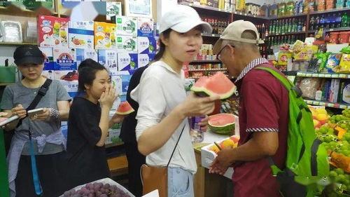 吃大瓜摊子,揭秘大瓜摊子的美味传奇