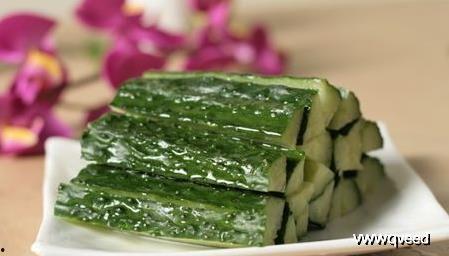 晚上睡觉吃瓜的好处