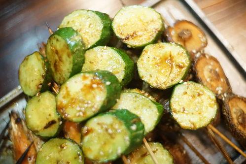 吃夜宵吃到瓜,揭秘深夜美食与八卦的奇妙邂逅